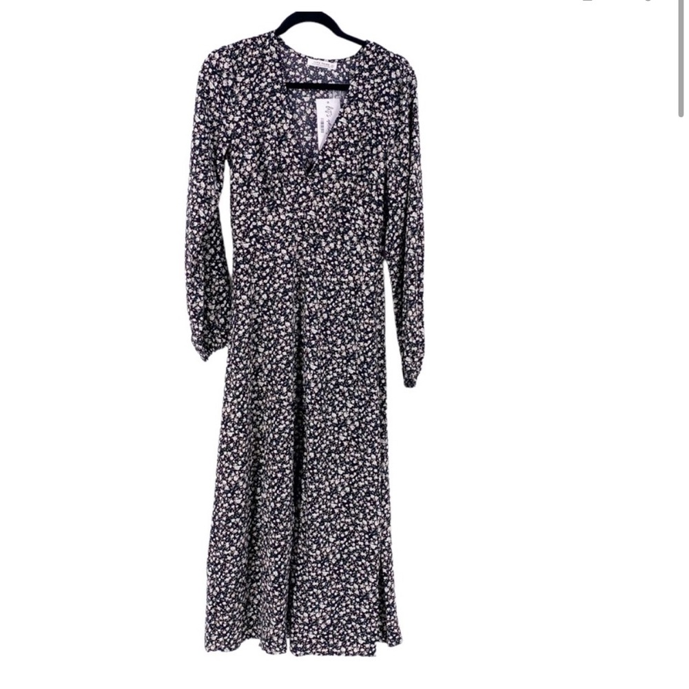12th Tribe Corinne Black Floral Maxi Dress Size Small Long Sleeve V Neck NEW